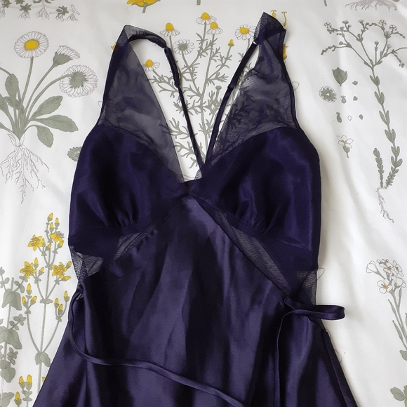 ❤ Blue Satin La Vie en Rose Slip Chemise - Picture 4 of 5
